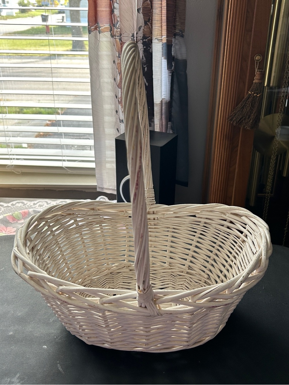 Source Unknown White Wicker Basket with Handle